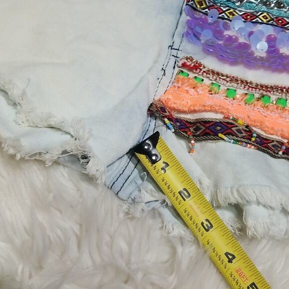 Lulumari Light Wash Embellished Jean Shorts - Picture 8 of 9